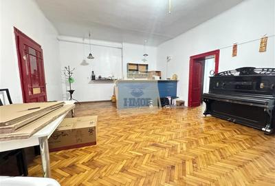 Apartament cu 4 camere 2 bai si balcon in zona Ultracentrala - 17