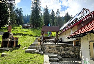 Investitie profitabila in Bucegi | Cabana turistica complet echipata - 1