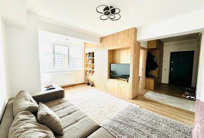 Apartament cu 5 camere decomandat, mobilat în Obcini