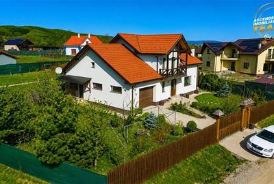 Casă individuală cu 5 camere în Sâncraiu