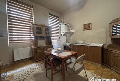 Apartament cu 3 camere, mobilat în Semicentral