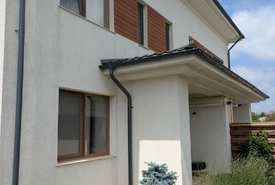 Duplex Spațios și Modern, Zona Laguna Albastră, Corbeanca - 3