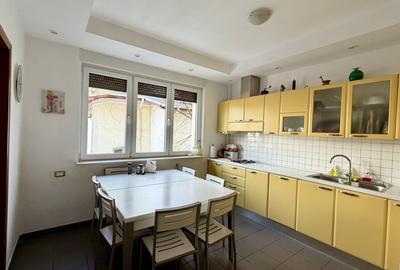 Apartament 237 mp  Barbu Văcărescu – Tei | Vedere Parcul Circului | Garaj - 12
