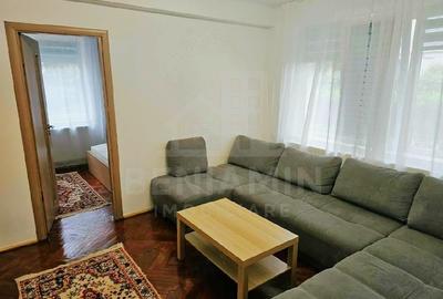 Apartament cu 2 camere, mobilat în Central