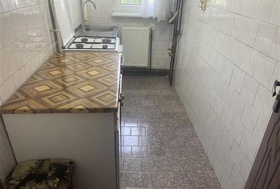 Apartament 2 camere , cartier Sud , decomandat 40 mp , centrala termica proprie - 6