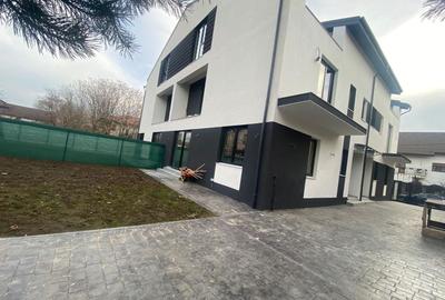 Duplex cu 4 camere în Vest