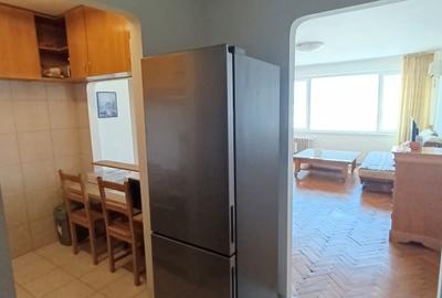 Inchiriere apartament cu 3 camere cu vedere la Sala Palatului - 18