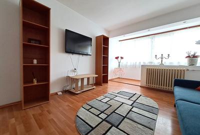 UNIVERSITATE | Galeriile Orizont - 6