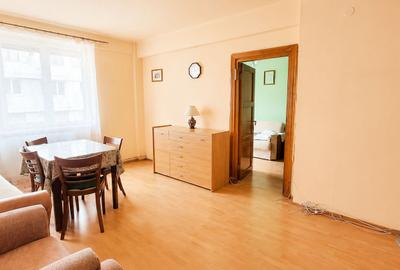 De vânzare apartament cu 2 camere, pe strada Horea - 2