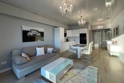 Statiunea Mamaia--Centru, apartament deosebit cu vedere frontala spre lac - 16