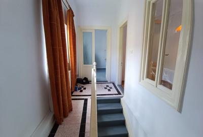 CENTRU SALA SPORTURILOR(COD03)- Casa interbelica si curte generoasa ! - 6