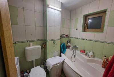 Apartament 3 camere decomandat Piata Brotacei - 145000 euro - 9
