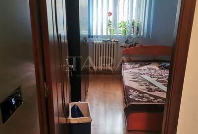 Apartament cu 3 camere decomandat, mobilat în Mănăștur