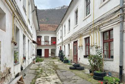 Apartament cu 3 camere in Centrul Istoric al Brasovului - 8
