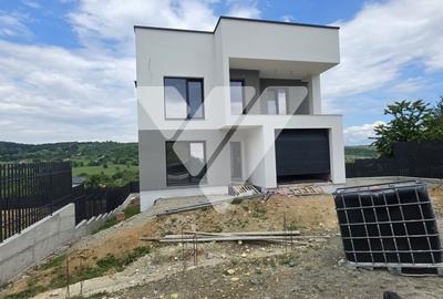 Casă individuală noua premium 5 camere, teren 561 mp Cisnadie Sibiu - 1