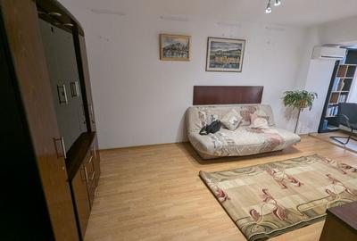 De inchiriat apartament cu 3 camere, Mazepa 1 la BR-uri, etaj 1, 550 euro - 3