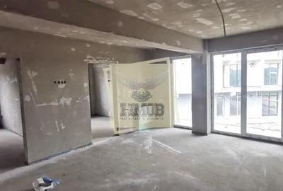 Apartament cu 3 camere semidecomandat în Șelimbăr