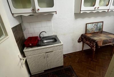 Garsoniera Burdujeni de vanzare - 9
