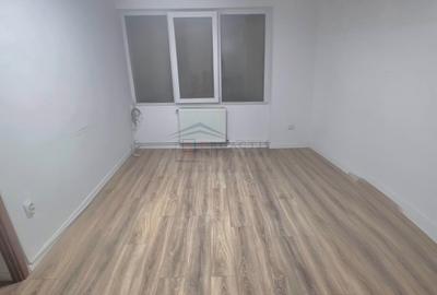 Persoana fizica vand apartament cu 2 camere si dependinte, ultracentral - 6