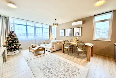 Apartament cu 3 camere semidecomandat, mobilat în Central