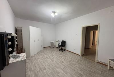 INCHIRIERE SPATIU SALON INFRUMUSETARE - 4