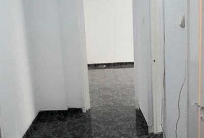 Calea Calarasilor, Universitatea Hyperion, Unirii, stradal - 6