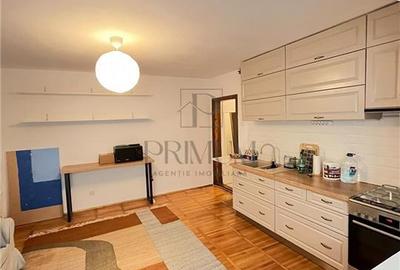 Apartament cu 2 camere semidecomandat, mobilat în Buziașului