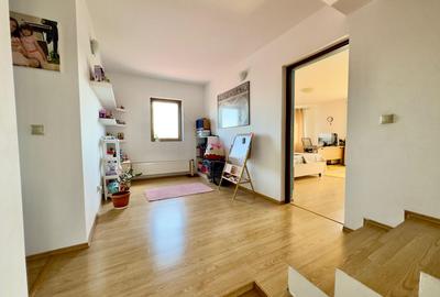 Casă individuală P+1+M | 4 camere | Mobilată | 2 deschideri | Stradal - 20