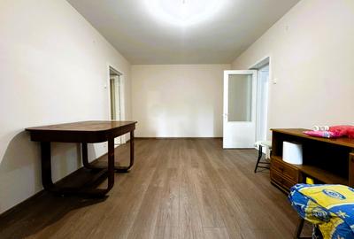 Apartament cu 2 camere semidecomandat în Tătărași
