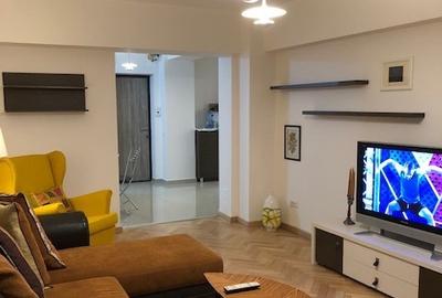 Apartament cu 2 camere decomandat, mobilat în Splaiul Unirii