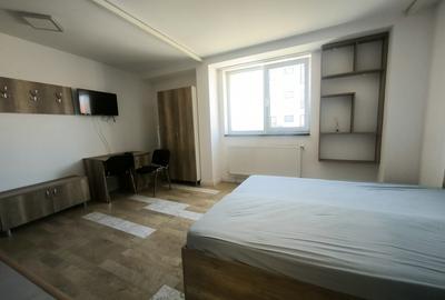 Garsoniera moderna, bloc nou, zona strazii Horea - 1