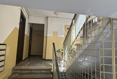 Berceni | 2 Camere | 49 MP | Bloc 1978 | Etaj 4/4 | Reabilitat | - 9