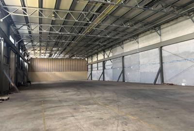 Depozit cu showroom de inchiriat de 1600 mp - 16