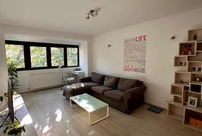 Apartament cu 2 camere decomandat, mobilat în Drumul Taberei