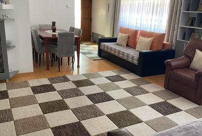 Casa 4 camere - Ovidiu - 130.000 euro negociabil (cod E11+E12) - 3