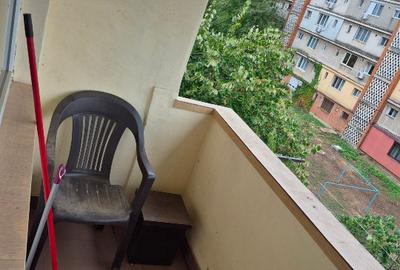 Vand apartament doua camere - 11