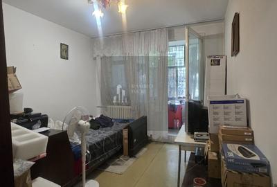 Apartament cu 3 camere semidecomandat în Brâncoveanu