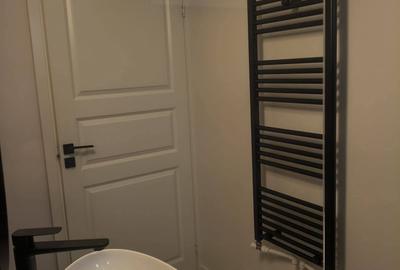 Apartament 2 camere Port, renovat recent - 2