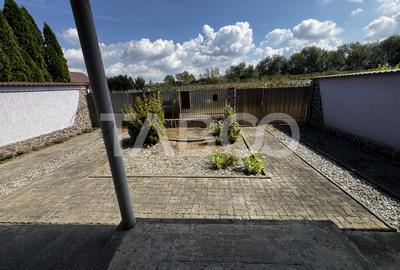 Casa compusa din doua apartamente 116 mpu teren 250 mp Selimbar Sibiu - 2