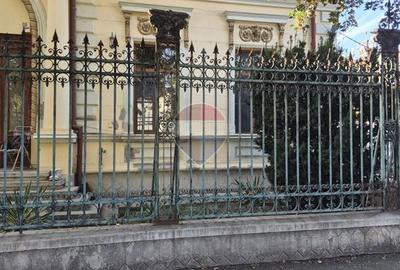 Monument istoric cu identitate aparte și potențial investițional - 3
