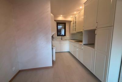 Vanzare apartament 4 camere Timpuri noi - 9