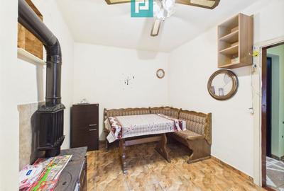 Casă de cărămidă in Grădiște - 8