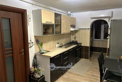 Apartament 3 camere Nicolina 1 pod mare vedere deschisa - 7