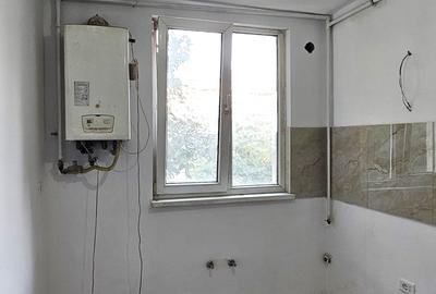 Apartament 2 camere, etaj 1, cu boxa, Maratei, Zona Alimentara 28 - 10