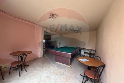 Casa si spatiu comercial (P+1 ) de vanzare - 2
