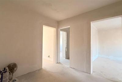 Apartament cu 3 camere, 2 bai, UMF CENTRU, decomandat, bloc din 1980 - 8
