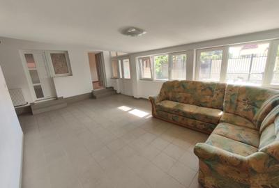 Chișoda casa 7 camere 1200 euro - 14