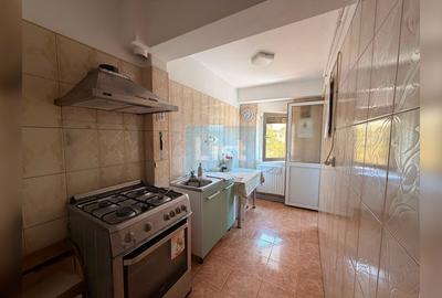 Apartament 2 camere – Micro 38, Galați | Preț atractiv - 11