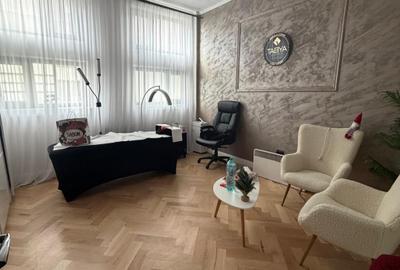 Spațiu comercial, de 20.00 mp, în Central