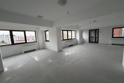 Spatiu comercial| Unirii | Tineretului | Metrou 7' - 12